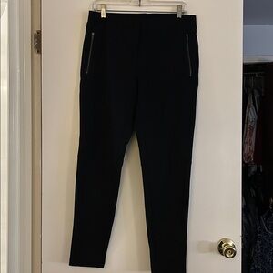 Lands' End black leggings.